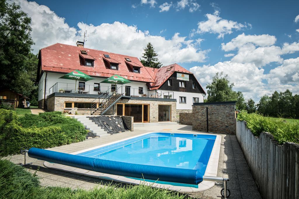 Penzion Ekosport Hotel Stachy Kültér fotó